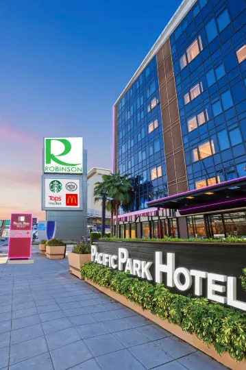 Pacific Park Hotel