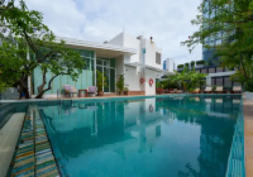 Sabai Sathorn Service Apartment
