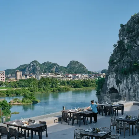 SYYF Li River Landscape Courtyard Hotel(Elephant Hill Scenic Spot)