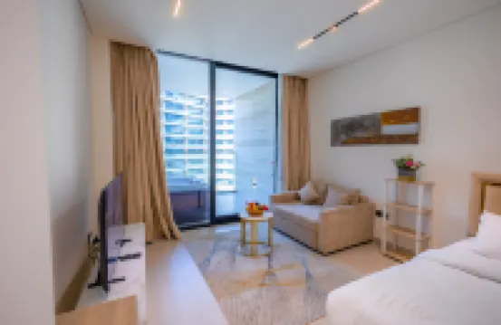 Trillionaire HJ Holidays Homes LLC. Hotels in Business Bay