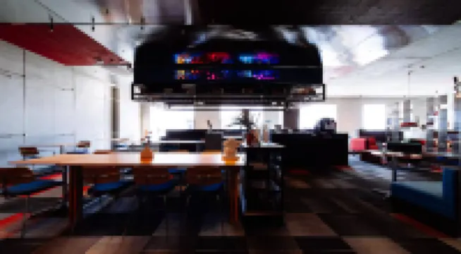 Yichuan Yue Bai Hotel