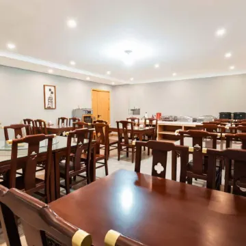 Wutai Mountain Qianmo Hotel (Wuye Temple)