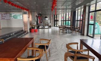 Baihe Garden Camping Hotel (Wugong Mountain Jinding)