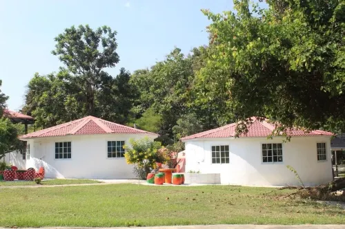 Demy Home - 2-Star