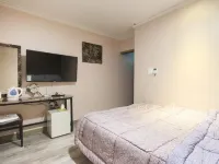 Busan Suyeong Grand Hotel dekat Pertapaan Boriam