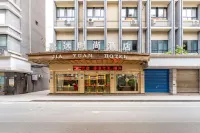 Jingzu E-Sports Hotel (Nanchong Shunqing 1227 Plaza)