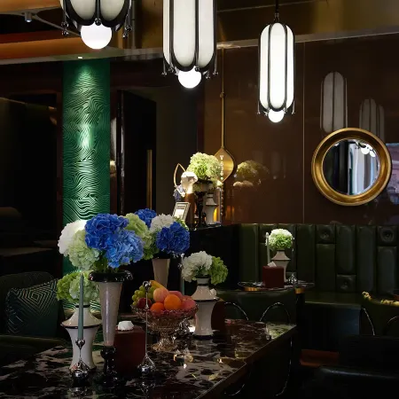 Sushi Light Luxury Hotel (Shanghai Bund Chenghuang Temple Branch)