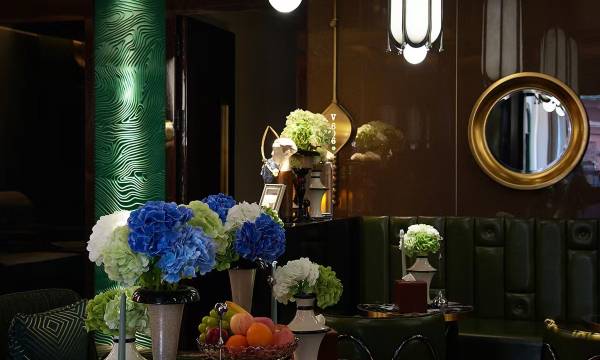 Sushi Light Luxury Hotel (Shanghai Bund Chenghuang Temple Branch)