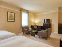 Yugashima Golf Club & Hotel Resort Hotel di Izu