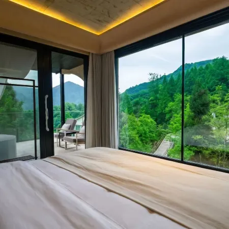 Qingcheng Senxun Mountain Scenery Villa