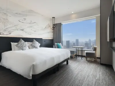 Mitsui Garden Hotel Toyosu Premier / Tokyo Hotels near Differ Ariake