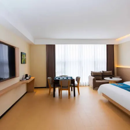 Xingyi Mugui Smart Hotel (Jushan Square DCF)