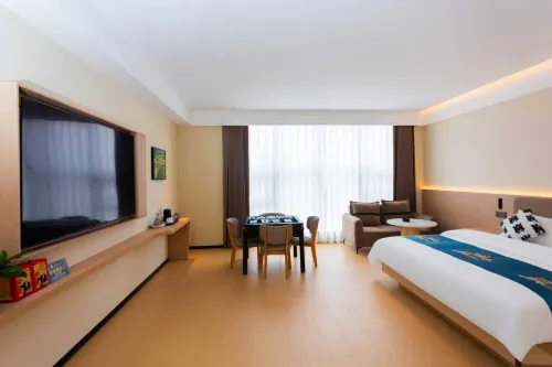 Xingyi Mugui Smart Hotel (Jushan Square DCF)
