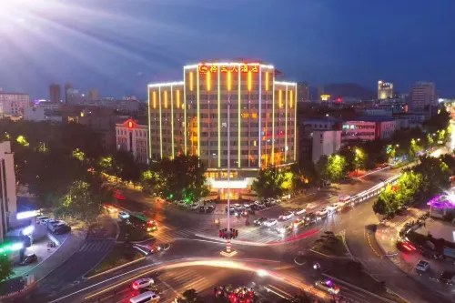 Gelan Hotel - 3-Star