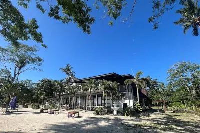 Puerto Paraiso Hostel  호텔
