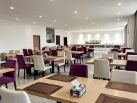 Lavande Hotel(Wanfu Dadu Store of Luxian High-speed Railway Station) - breakfast