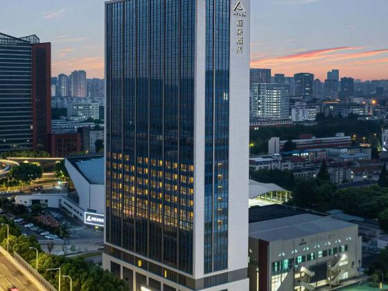 Hefei Baohe Wanda Ma'anshan Road Atour Hotel