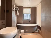 Lanwan · Lavan Shangting Design Scenic Homestay (Changsha Desiqin City Square) - 2 stjerner