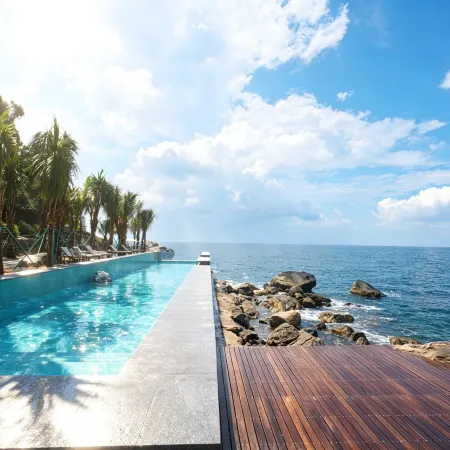 METO Blue Star Peninsula Resort