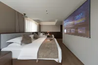 Bomei Hotel - parking