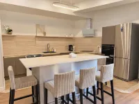 Spacious 2BR · 5 Min to Shangri-La · Central UB - balcony