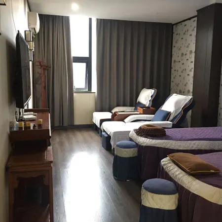 Yeste Hotel (Beihai Railway Station Plaza)