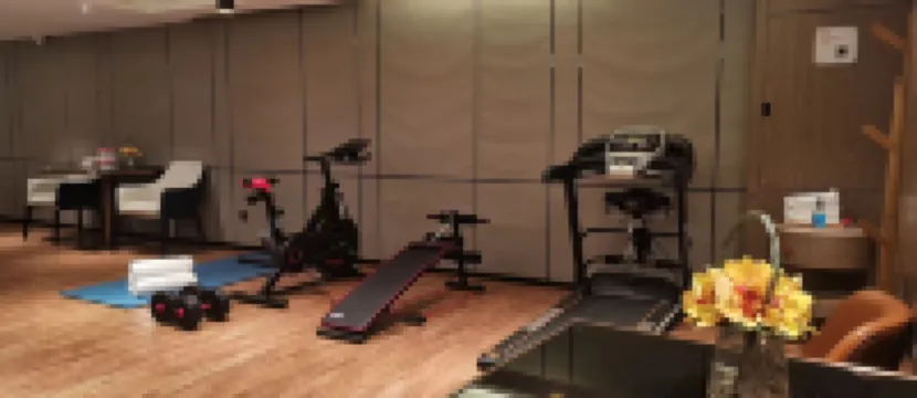 โรงแรมอีชาร์ม