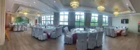Mingzhu Lake Swan Garden Resort