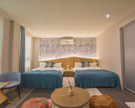 โรงแรมอาแชร์ โรงแรมในอี๋หลาน