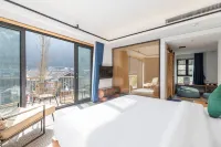 Youzai Shanju Hot Spring B&B