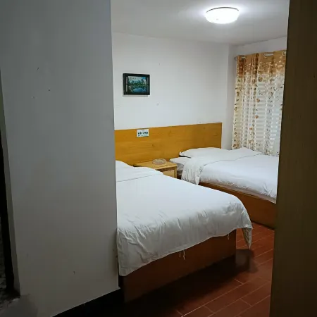 Yixing Hotel
