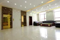 Yichun Kangxin Kangyang Center Hotel - موقف سيارات