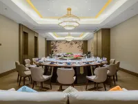 Jinling Grand Hotel XingHua - breakfast