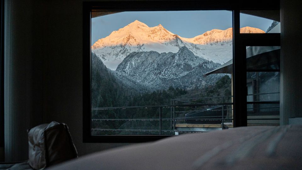 Yubeng Tibetan Mid-Levels ZGlamping Wild Luxury Tent