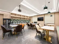 โรงแรมวิเอนนา 3 เบสต์ (ตงซิงเจีย เซินมู่) - พร้อมอาหารเช้า