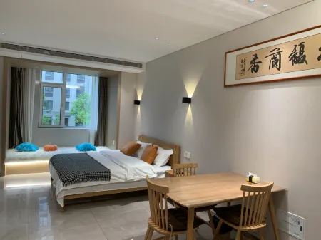 Tonghua Chujian Apartment (Wanda Plaza) Отели в г. Тунхуа