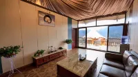 Cloud Jingye Shet Tent Hotel Hotel di Têwo