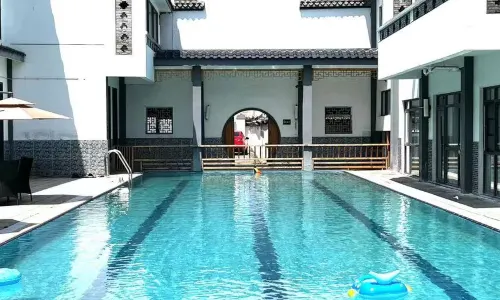 Yun He Ye Bo Hotel (Wuxi Lingshan Grand Buddha Nianhua Bay)