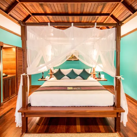 Angkor Palace Resort & Spa