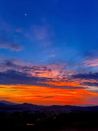 Zhiqing Manor Отели рядом с достопримечательностью «Tongcheng Huangpao Mountain Lanruo Temple»