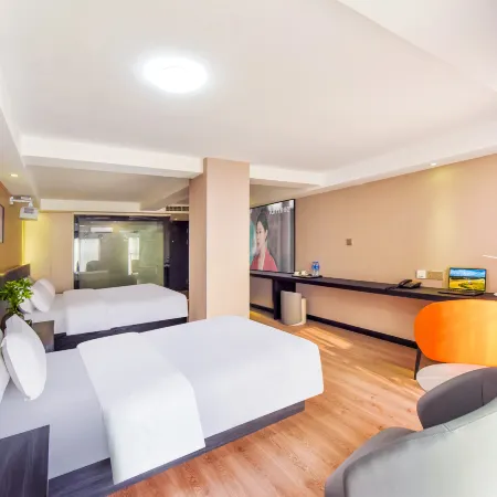 Jinfei Hotel (Chongqing Honghu East Road Subway Station) Отели рядом с достопримечательностью «Спортивный Центр Гокко»