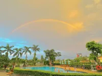 Muong Thanh Holiday Quang Binh Hotel - ที่มีสระว่ายน้ำ