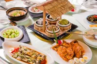 Sheraton Maoming Hot Spring Resort - breakfast