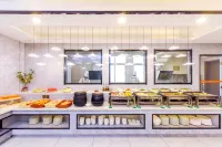 Lemon Four Seasons Hotel Hotels in Changyi