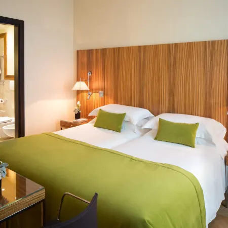 Starhotels Anderson Отели рядом с достопримечательностью «Центральный вокзал»