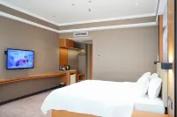 Kew Green WuZhou JiangBin Hotels in Wuzhou