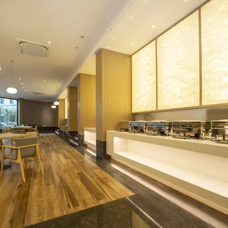 Zoucheng Mehood Hotel (Yishan North Road Sports Park)