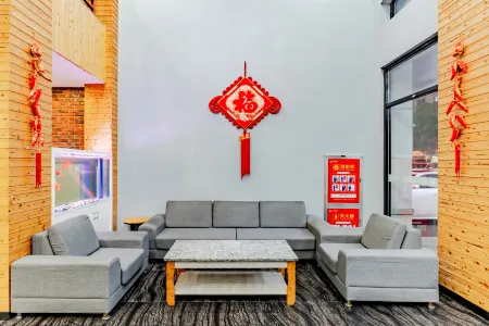 RuJia Ripple Hotel（Chizhou Tonghui Plaza Store） Отели рядом с достопримечательностью «Pingtianhu Lotus Platform»