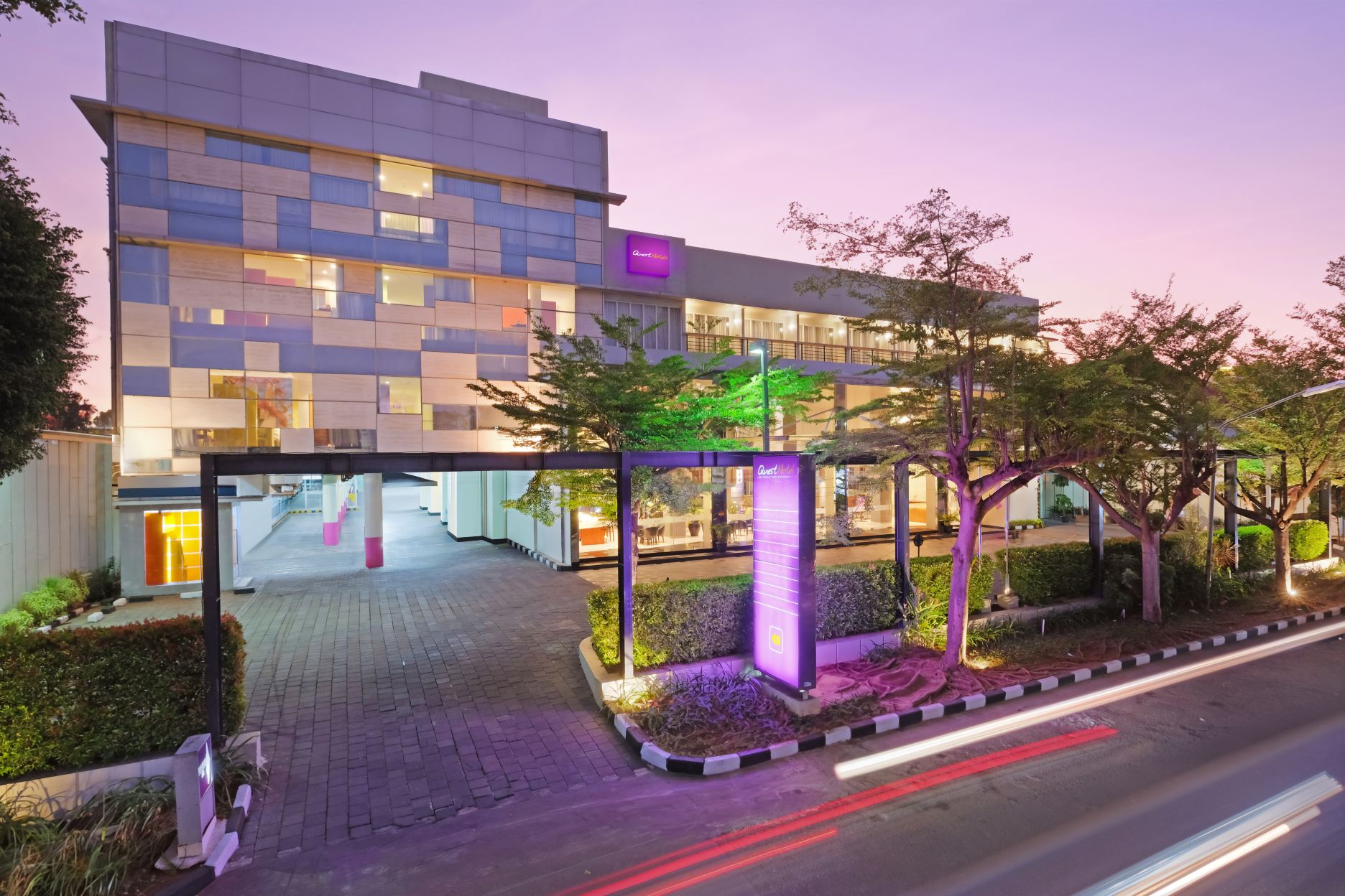 Quest Hotel Simpang Lima - Semarang by Aston Hotels in Central Semarang