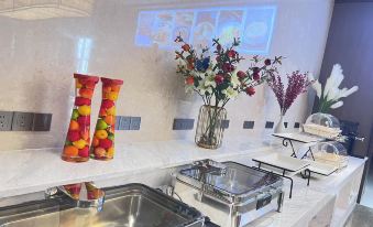 HEZHENG  HOTEL